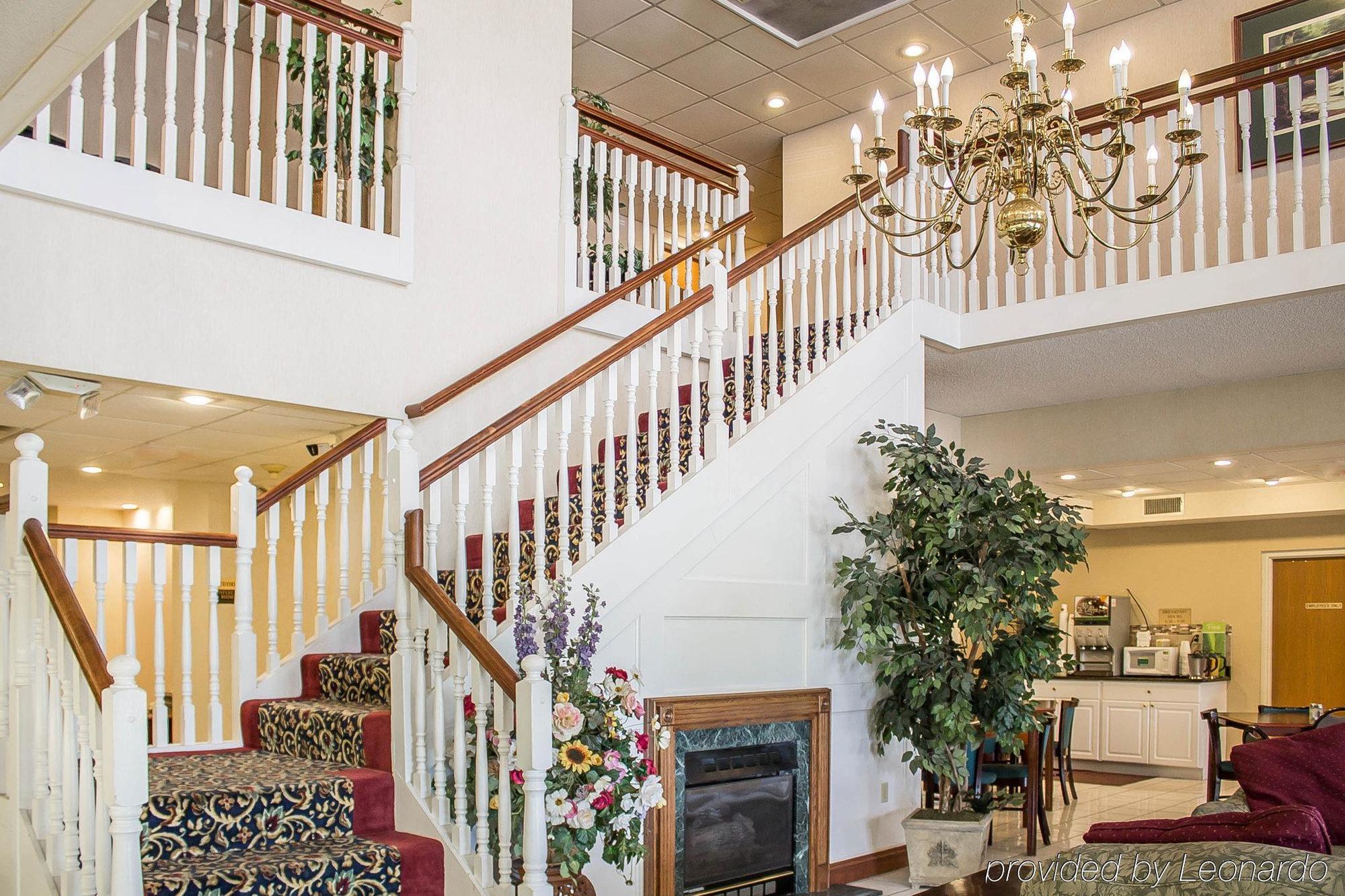 Quality Inn & Suites Bellville - Mansfield Exterior foto